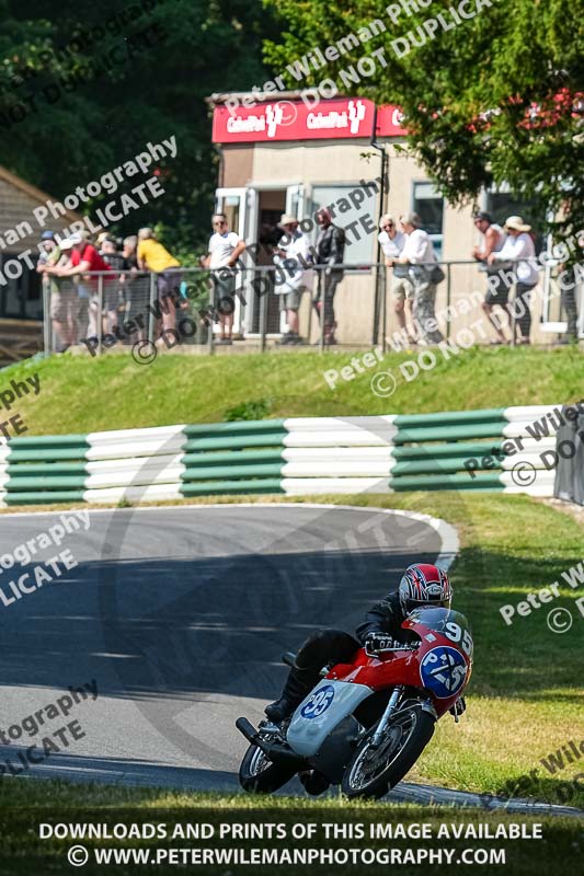 cadwell park;cadwell park photographs;cadwell trackday photographs;enduro digital images;event digital images;eventdigitalimages;peter wileman photography;racing digital images;trackday digital images;trackday photos